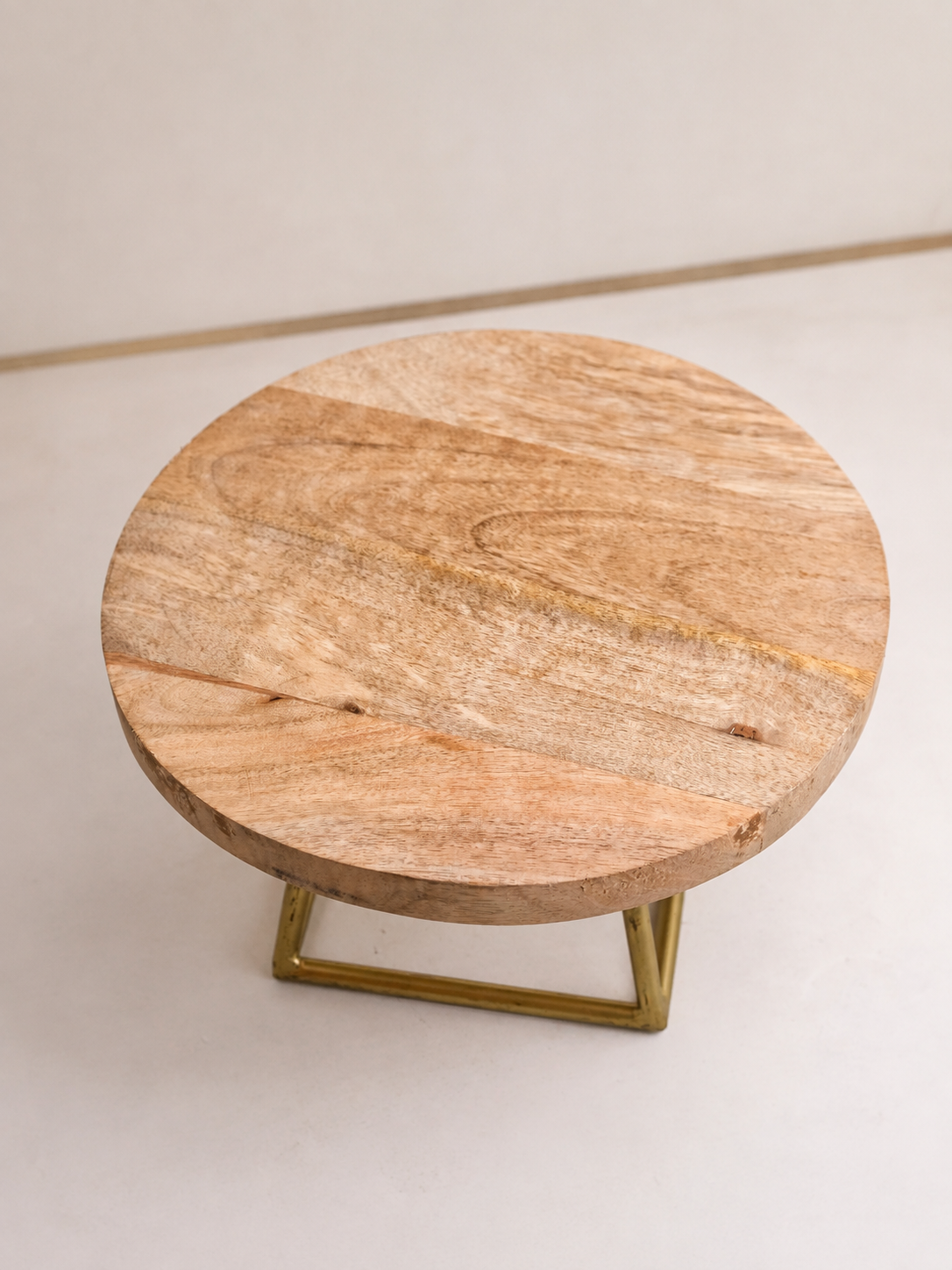 Maple Brass Serving Stand