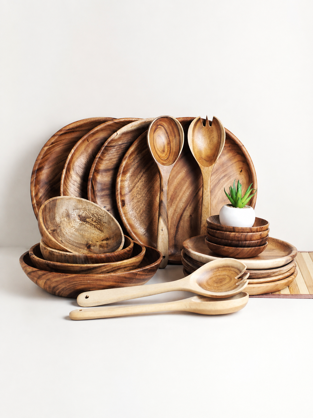 Wooden Dinner Set